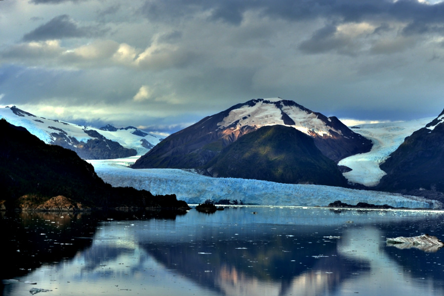 阿玛利亚冰河 具有过滤功能的神奇冰川