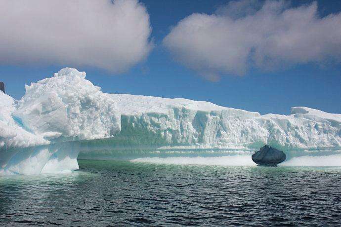 热拉什尔（杰拉许）海峡 南极景点中的经典之作